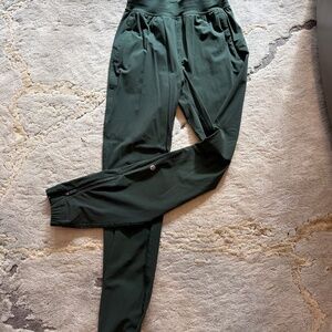 Lulu Lemon Jazz Style Pants - Dark Green Size 0